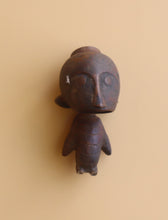 Load image into Gallery viewer, 23 Mosaic bead and wild coral.