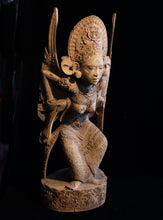 Load image into Gallery viewer, Bida Dari.