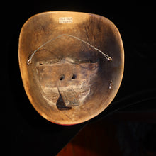 Load image into Gallery viewer, WO 2 Old Javanese mask